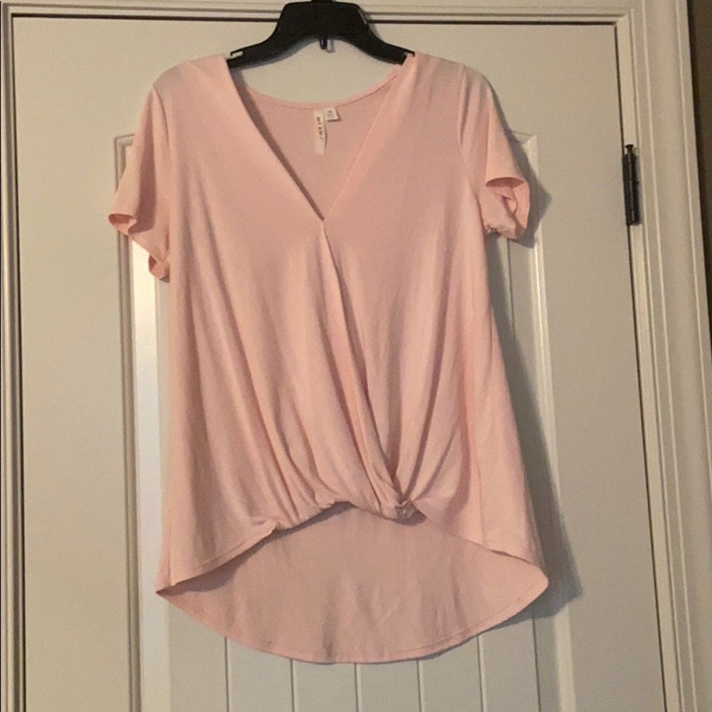Soft, pink boutique top